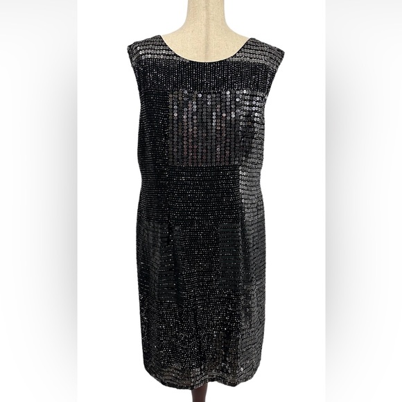 Adrianna Papell Sequin Evening Dress - Picture 6 of 10